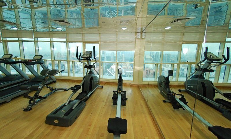 First Central Hotel Suites Дубай Екстериор снимка